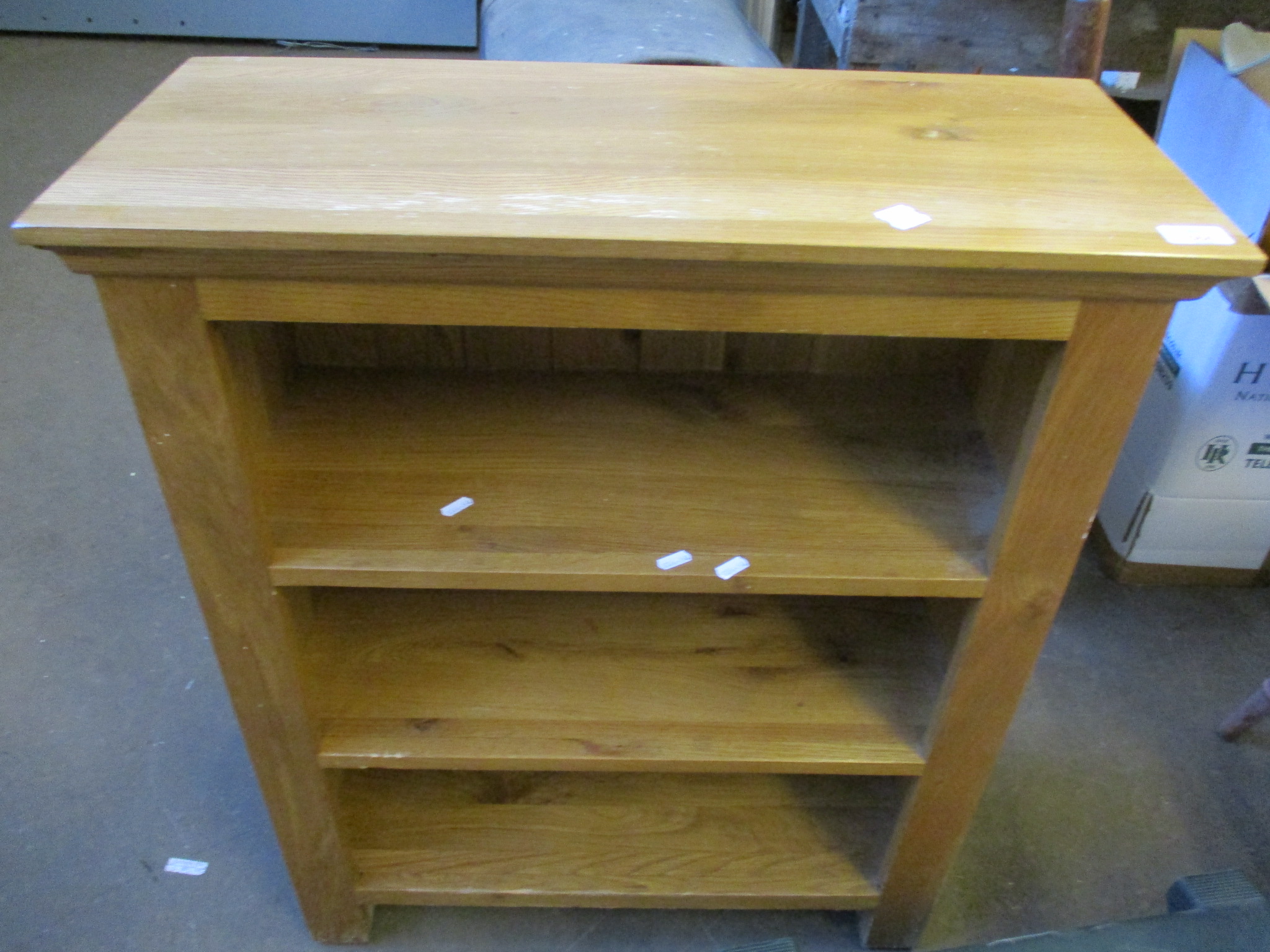 MODERN OAK ADJUSTABLE SHELF BOOKCASE