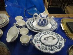 MIXED LOT OF BLUE AND WHITE PRINTED DINNER WARES ETC