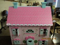 MODERN PINK CHILD’S DOLL HOUSE