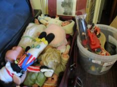 SUITCASE CONTAINING DOLLS ETC