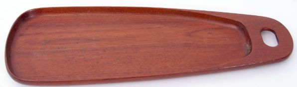 Mid-20th century teak serving tray with handle for Finmar Greco England, length 51cm