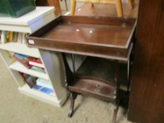 MAHOGANY FRAMED TRAY TOP TABLE ON SPLAYED LEGS