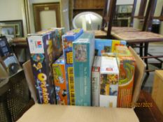 BOX CONTAINING JIGSAW PUZZLES, CHILDREN'S GAMES ETC