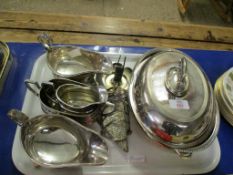 TRAY CONTAINING SILVER PLATED WARES TO INCLUDE OVAL TUREENS, SAUCE BOATS, CAKE SLICE ETC