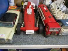 TIN PLATE MOBIL GAS CONTAINER, A VINTAGE TIN PLATE CAR, A TIN PLATE MILK FLOAT AND A RACING CAR (4)