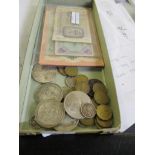 BOX CONTAINING VINTAGE COINAGE ETC