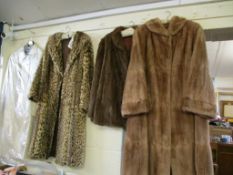 THREE LADIES FAUX FUR COATS AND A CREAM LADIES THREE QUARTER LENGTH JACKET (4)