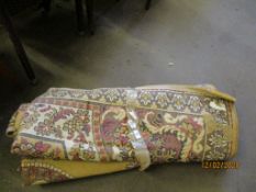 GOOD QUALITY YELLOW, RED AND CREAM FLORAL FLOOR CARPET