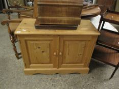 PINE FRAMED TV CABINET WITH TWO PANELLED DOORS WITH TURNED KNOB HANDLES