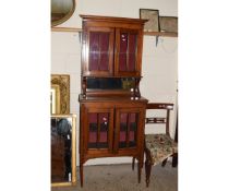 LATE 19TH CENTURY MAHOGANY SIDE CABINET WITH GLAZED TOP AND BOTTOM AND CENTRAL MIRROR