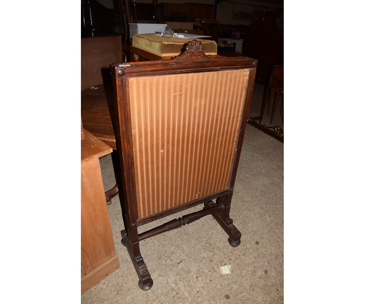 EARLY 19TH CENTURY MAHOGANY FRAMED ADJUSTABLE SCREEN