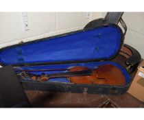 VINTAGE SCHOOL VIOLIN IN CASE