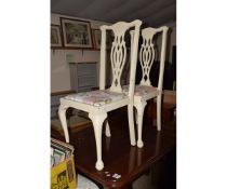 PAIR OF WHITE PAINTED QUEEN ANNE STYLE DINING CHAIRS