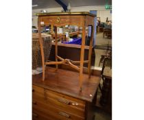 CONTINENTAL KINGWOOD AND MARQUETRY INLAID WORK TABLE, LIFTING LID WITH INTERIOR MIRROR AND