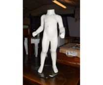 SMALL CHILD MANNEQUIN