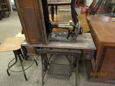 VINTAGE TREADLE SEWING MACHINE