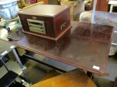 OAK RECTANGULAR PUB TYPE TABLE ON TURNED SUPPORTS