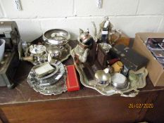 QUANTITY OF MIXED SILVER PLATED WARES, BOWLS, SALVERS, TWO-HANDLED TRAYS ETC