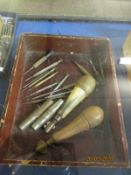 BOX OF VARIOUS SMALL SCREWDRIVERS, CORKSCREWS ETC