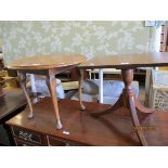 MAHOGANY SQUARE TOP COFFEE TABLE AND AN OAK CIRCULAR TABLE ON FOUR PAD FEET