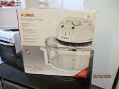 BOXED HALOGEN OVEN