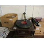 W NEWTON & CO GRAMOPHONE WITH PRESSED BRASS HORN AND A QUANTITY OF 78RPM RECORDS