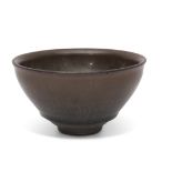 Unusual Chinese pottery bowl with a streaked brown/black design, incised signature to base, 12cm