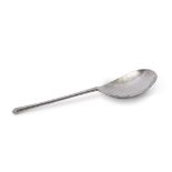 Rare James I East Anglian silver slip-top spoon, marked with a stylised fleur-de-lys or trefoil in a