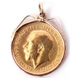 George V sovereign dated 1912, framed in a yellow metal pendant mount, gross weight 9.3g