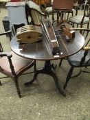19TH CENTURY AND LATER OAK CIRCULAR PEDESTAL TABLE WITH PLANK TOP