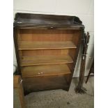 MID-20TH CENTURY OAK FRAMED BOOKCASE