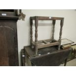 18TH CENTURY OAK DROP LEAF TABLE ON PAD FEET AND A FURTHER SEPARATE SET OF PAD FEET AND A STICK