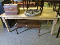 GOOD QUALITY WAXED PINE RECTANGULAR KITCHEN TABLE ON TURNED LEGS