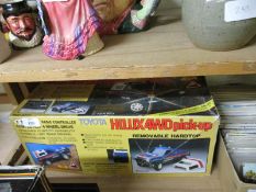 BOXED TOYOTA HILUX 4-WHEEL DRIVE PICK-UP REMOTE CONTROL CAR