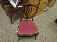 EDWARDIAN MAHOGANY AND SATINWOOD INLAID SHIELD BACK BEDROOM CHAIR WITH RED UPHOLSTERED SEAT