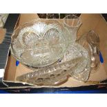 BOX OF GLASS JELLY MOULD, GLASS DISHES ETC
