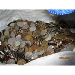 LARGE BAG OF VARIOUS COINAGE