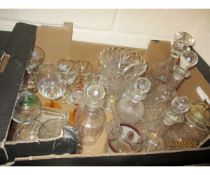 BOX OF GLASS DECANTERS, DRINKING GLASSES ETC