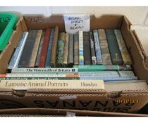 BOX OF VARIOUS HARDBACK BOOKS INCLUDING NATURAL HISTORY AND ANIMALS
