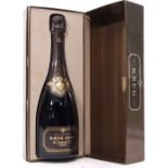 Krug Champagne 1985 in a plush lined box, 1 bottle