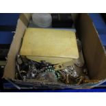 BOX CONTAINING MIXED COSTUME JEWELLERY ETC