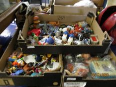 QUANTITY OF PLASTIC TOYS ETC