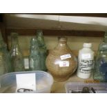 STONEWARE VASE, A HUNTS GINGER OF GREAT YARMOUTH BOTTLE, FURTHER GLASS BOTTLES ETC