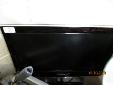 SAMSUNG SMALL FLAT SCREEN TV MODEL UE19C4000PWXXU