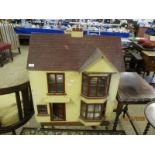 VICTORIAN PAINTED DOLLS HOUSE AND WHEELED STAND