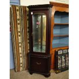 REPRODUCTION MAHOGANY FLOOR STANDING CORNER CUPBOARD