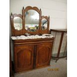 GOOD QUALITY ELM SERPENTINE FRONTED CREDENZA WITH TRIPLE MIRRORED BACK WITH SINGLE DRAWER OVER TWO