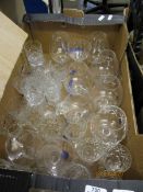 BOX OF MIXED CUT GLASS WARES, BRANDY BALLOONS ETC