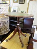 MAHOGANY FRAMED GREEN LEATHER TOPPED SIDE TABLE