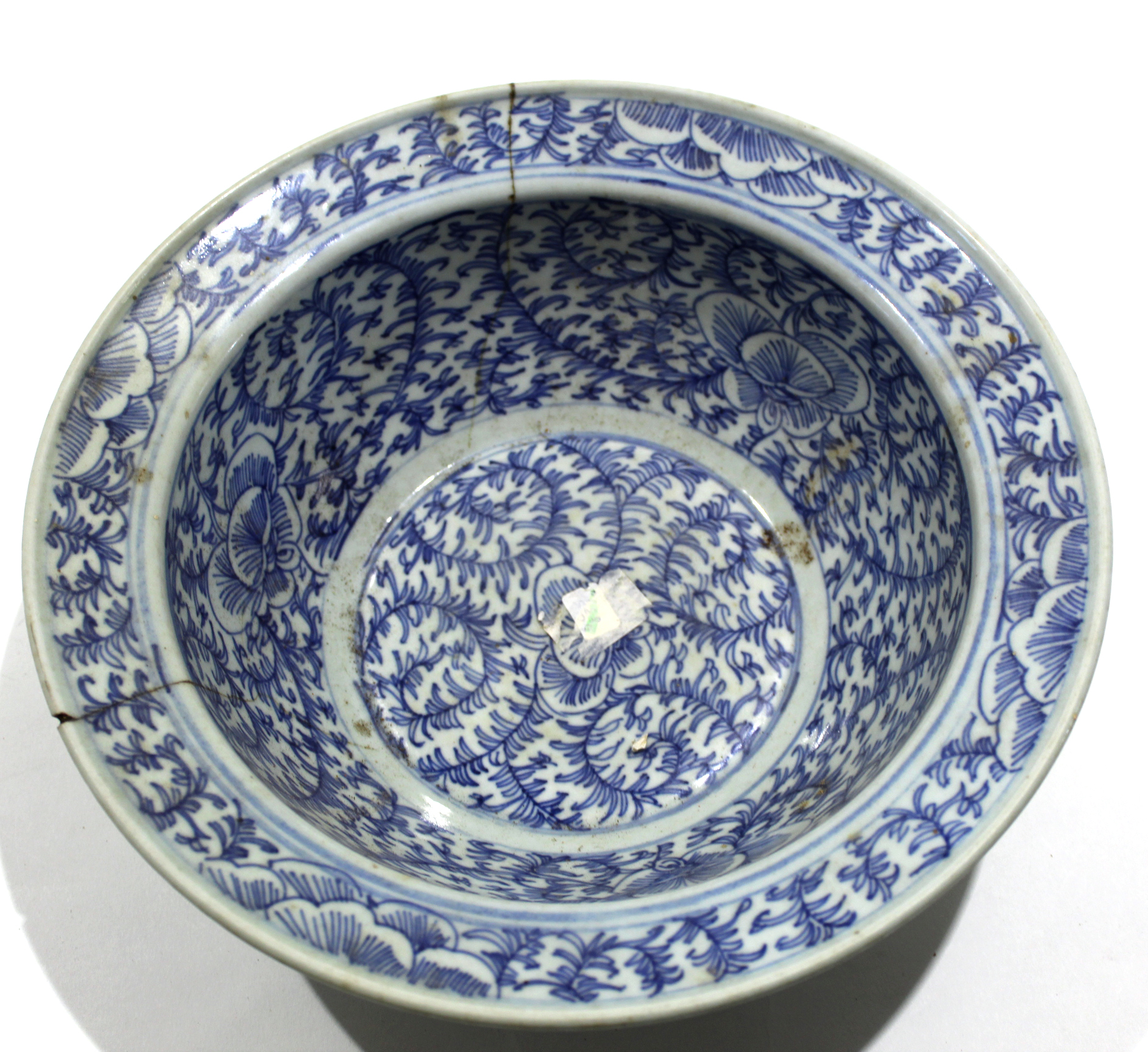 Ming style bowl, decorated in typical fashion with sale label for Philips Lot No 284 Sale No 1694, - Image 3 of 8